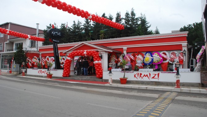 Güncel Hafta Sonları Fasıl Var… Kırmızı Restaurant Açıldı