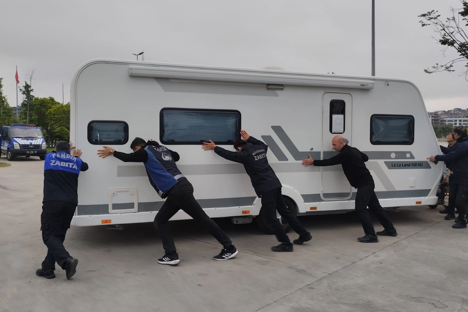İstanbul'da karavan operasyonu! 