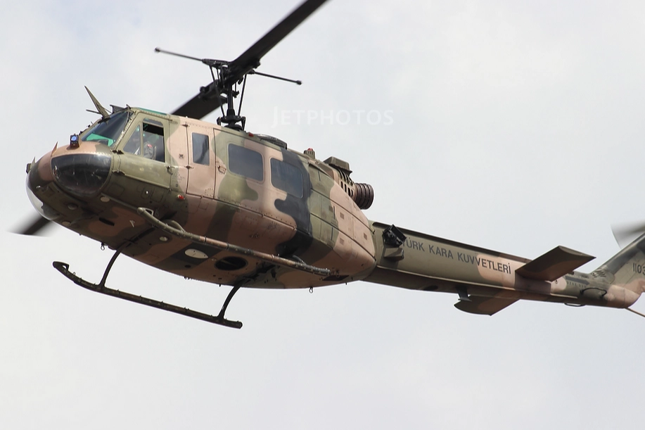 Isparta'da askeri helikopter kaza kırıma uğradı! 6 şehit 