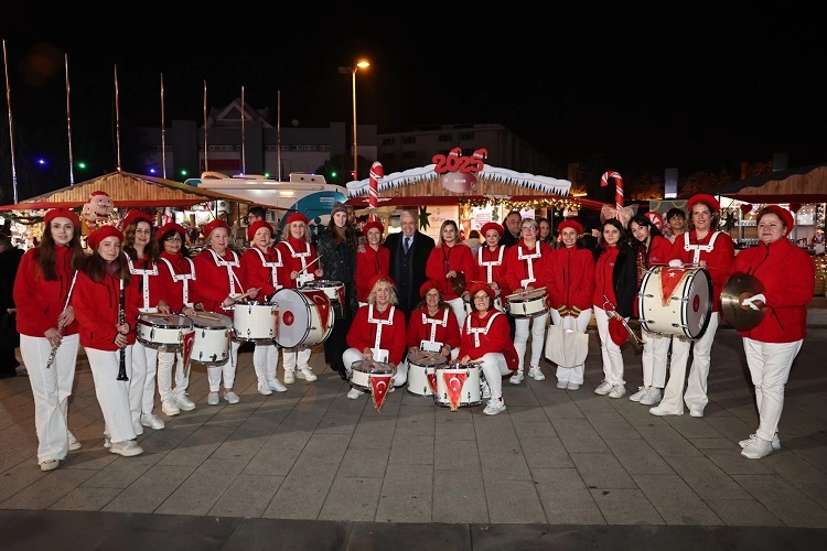 Bursa Nilüfer'de Yeni Yıl Festivali'nde eğlence tam gaz 