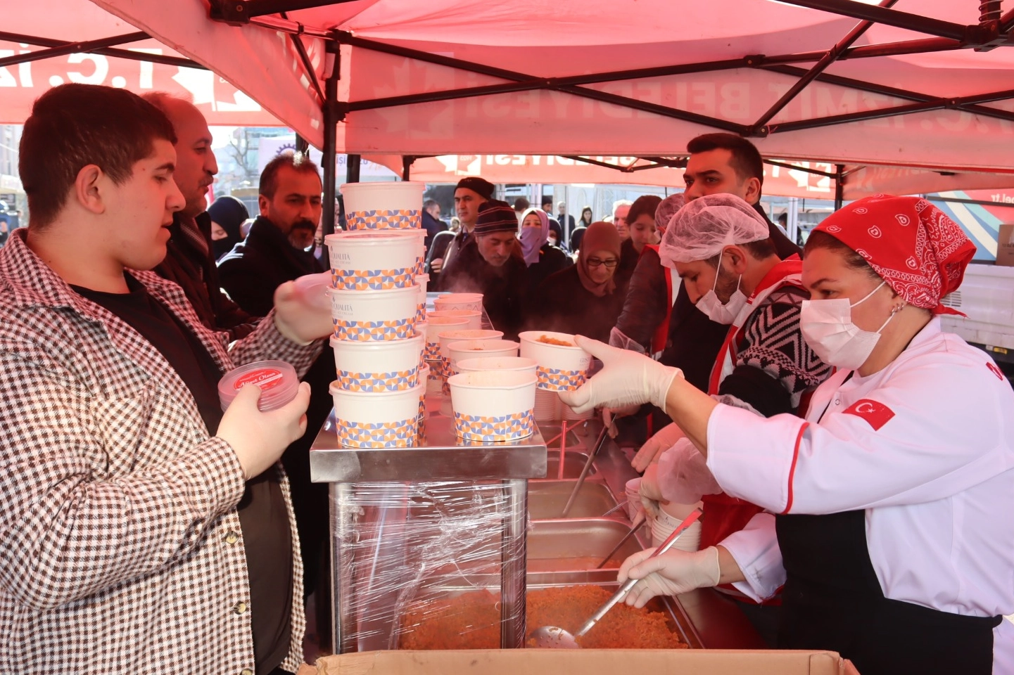 İzmit Belediyesi'nden Darıca’ya destek 