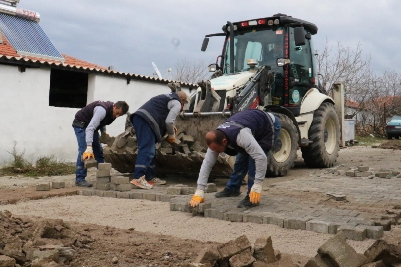 Manisa’da dokunulmayan sokak kalmıyor 