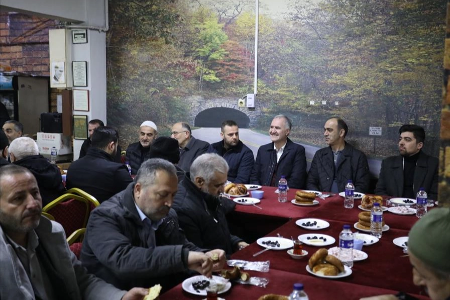 Bereket Sofrasının bu haftaki hurağı Hacı Lütfullah Cami oldu 