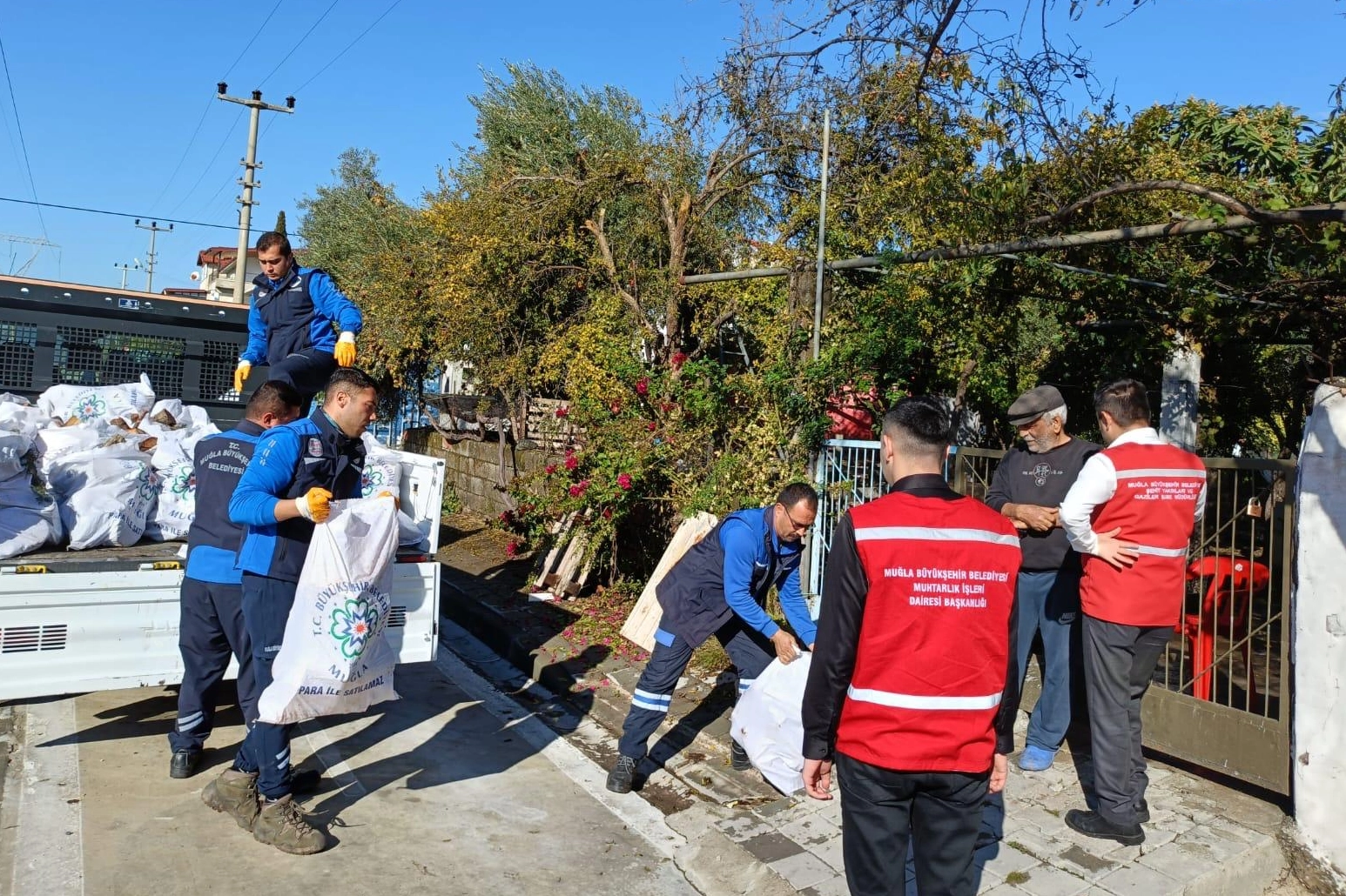 Muğla Büyükşehir'den yakacak desteği 