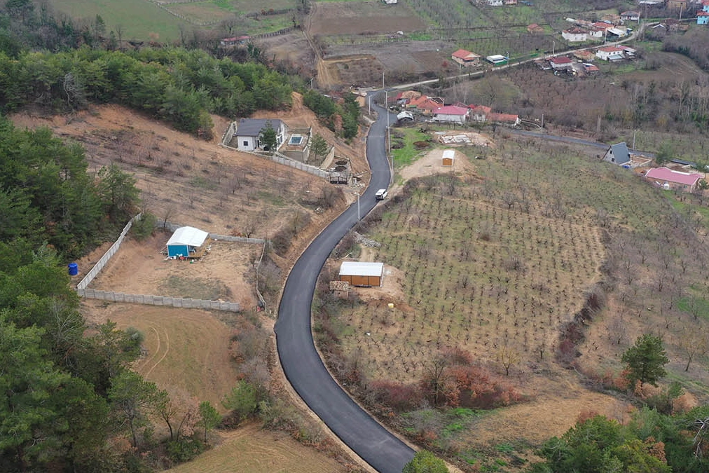 Sakarya'da Geyve Şehren ve Çamlık mahallelerine yeni yüz 