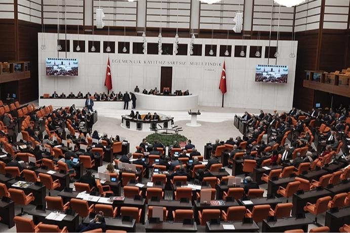 Meclis Bolu'daki o yangını araştıracak 