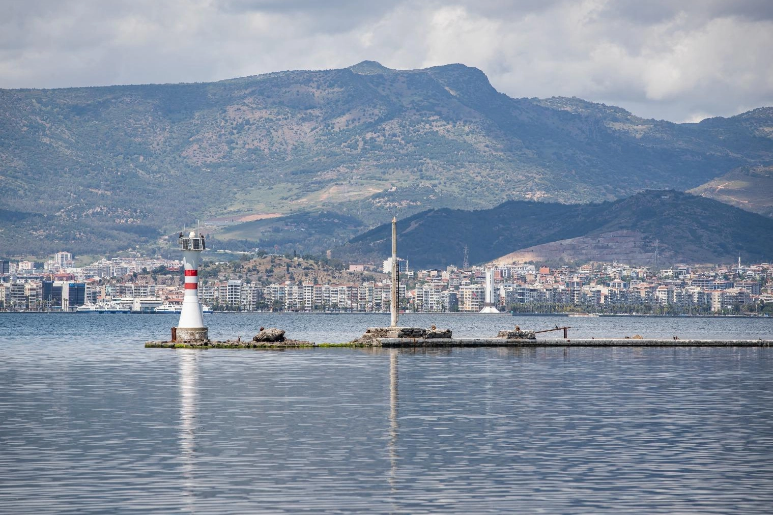 İzmir kıyılarında 'tsunami' alarmı! Tehlike analizine 'modelleme' kalkanı 