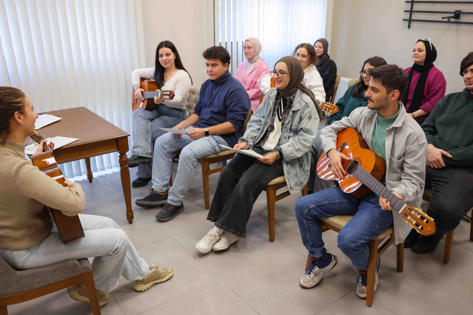 Kocaeli'de Halkevi 'nde eğitimler başladı 