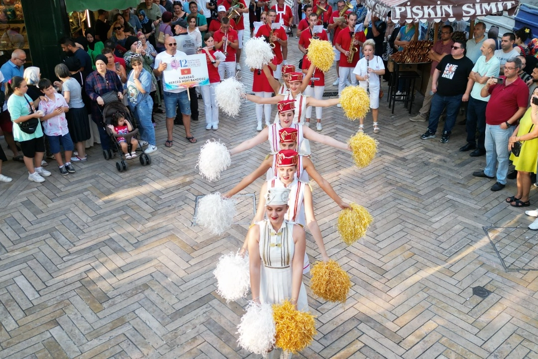 İzmit 13. Uluslararası Pişmaniye Festivali’ne hazırlanıyor 