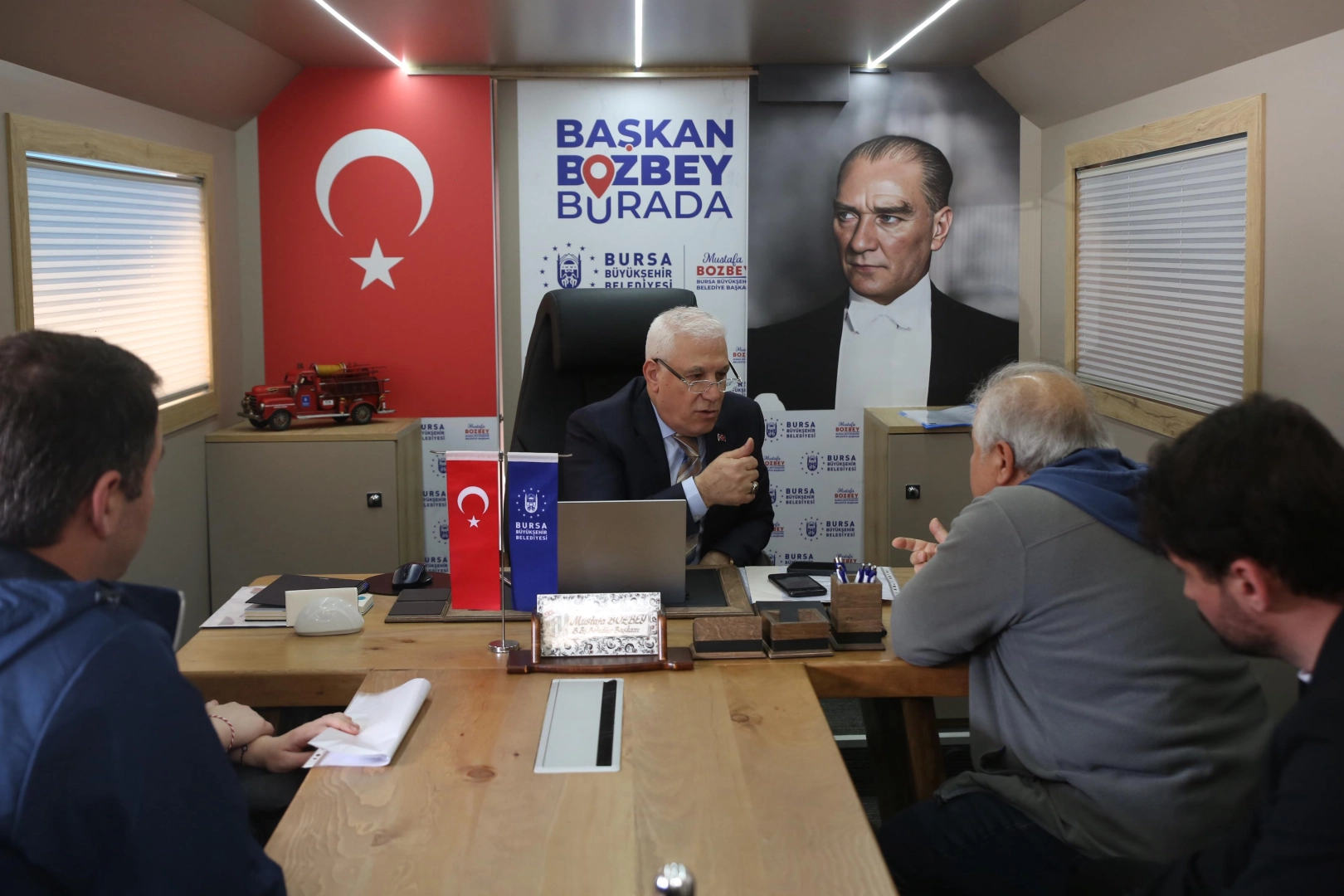 Bursa'da Başkan Bozbey makamını Hamitler'e taşıdı 