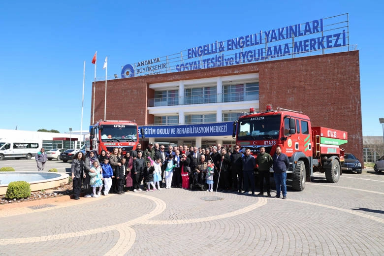 Antalyalı Down sendromlu çocuklar eğlendi 