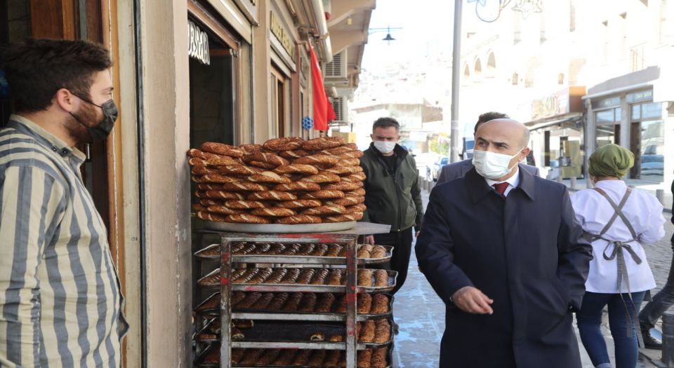 Mardin Valisi Demirtaş'tan esnaf ziyareti