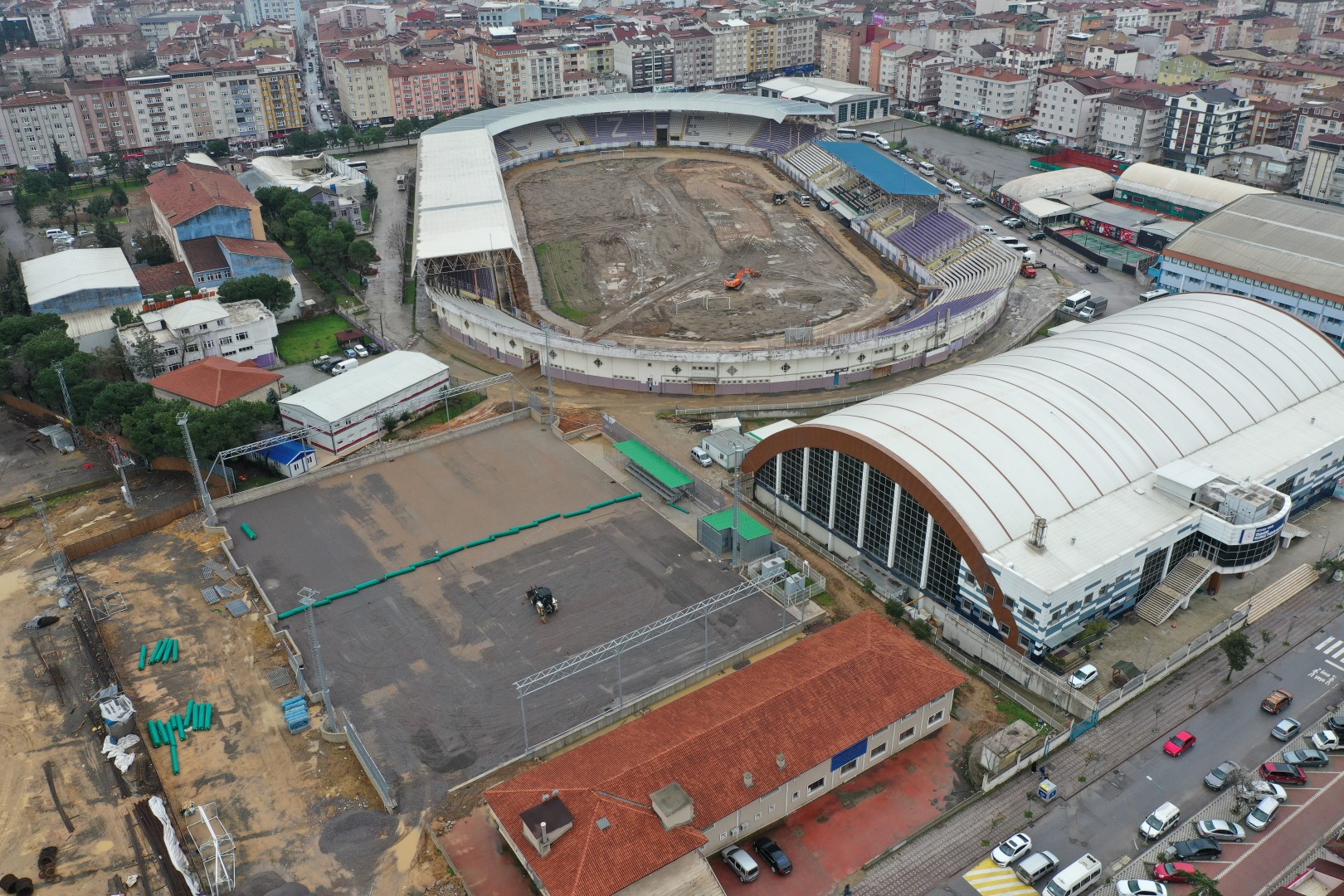 Gebze Futbol Sahası'nda sona yaklaşılıyor