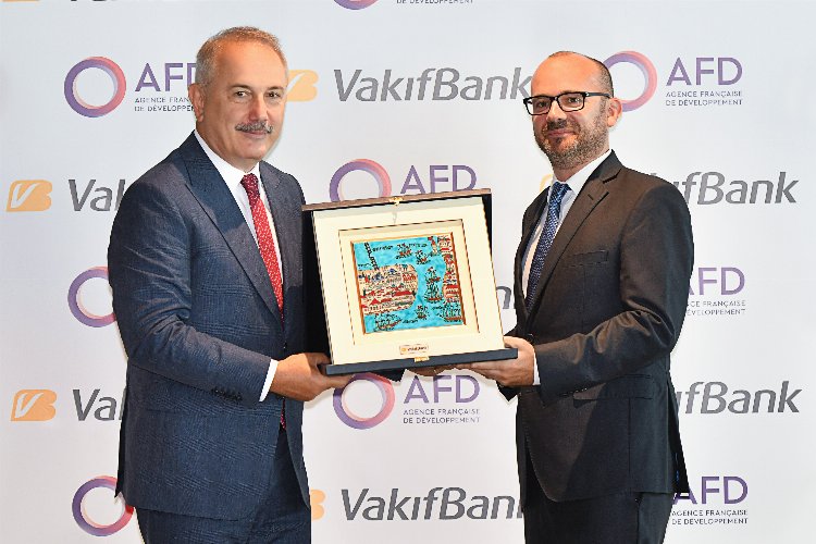 AFD'den Türk bankasına 100 milyon Euro ek kaynak -