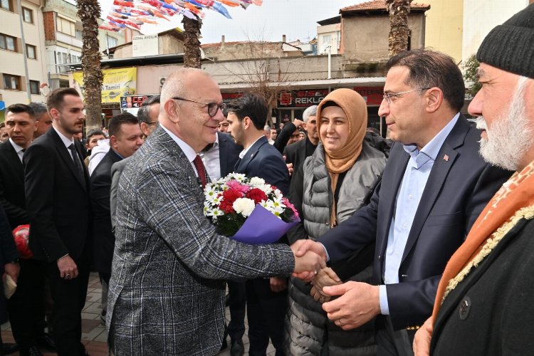 AK Parti Teşkilatı, Turgutlu’da Başkan Ergün’ü ağırladı -