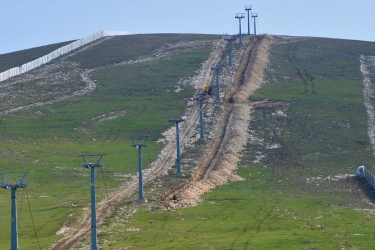 Akdağ Kayak Merkezi sezona hazırlanıyor -