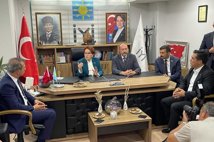 Akşener startı Bursa'dan verdi... İlk adayı açıkladı... Saygısızlık edeni çarparım! -