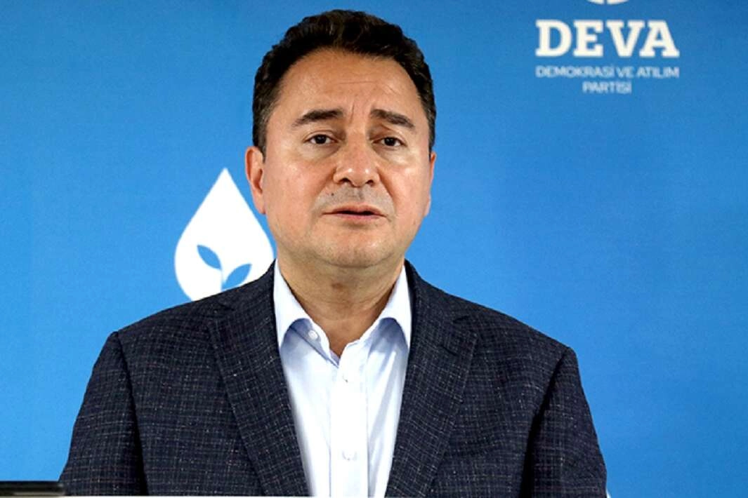 Ali Babacan'dan 'tasarruf' göndermesi -