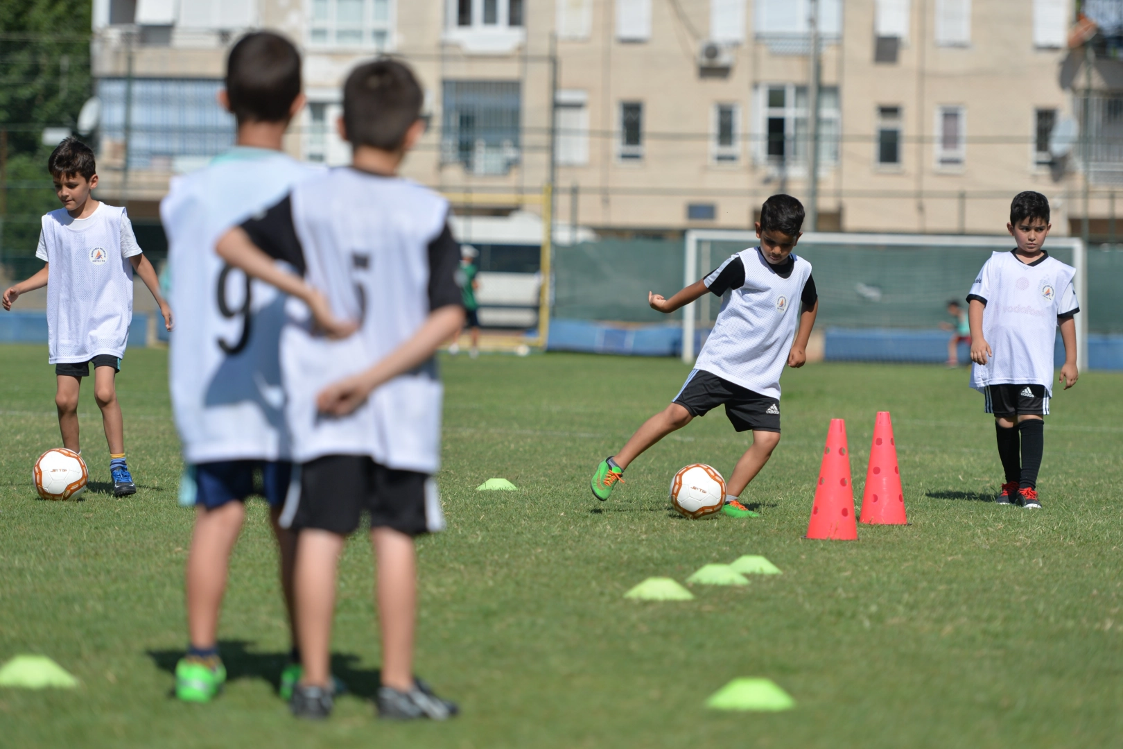 Antalya Muratpaşa'da sonbahar spor okulları -