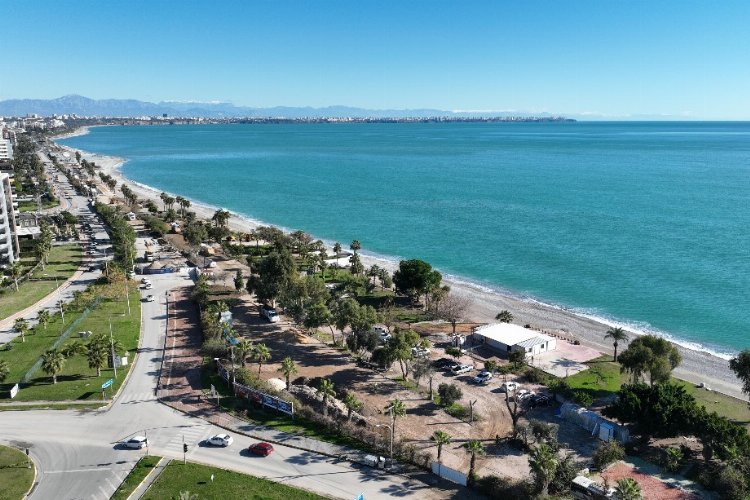 Antalya sahili nefes alacak -