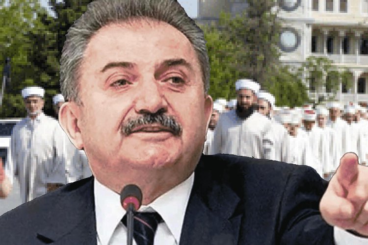 ATA Parti Genel Başkanı Zeybek’ten aydınlara tepki -