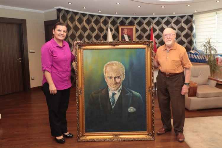 Atatürk tablosu İzmit'te 'Evi'nde sergilenecek -