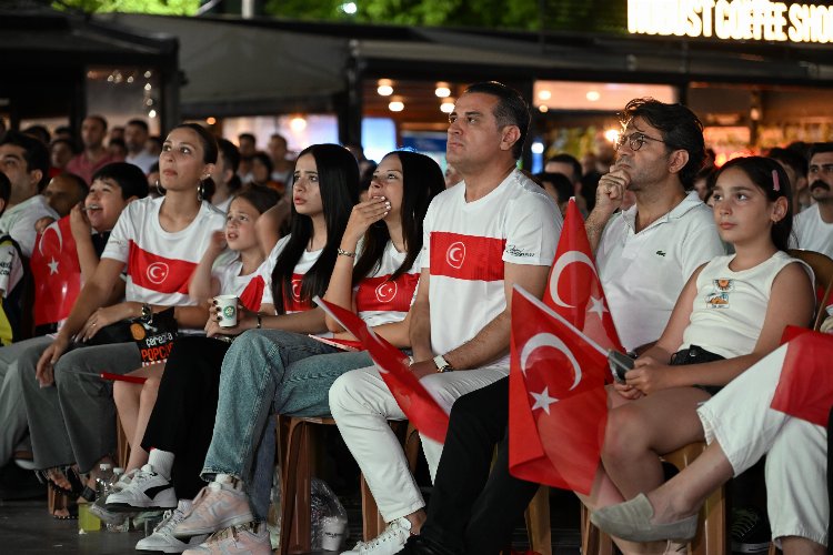 Avrupa Futbol Şampiyonası heyecanı Manisa’ya taşındı -