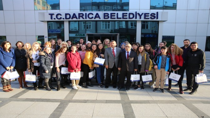 AVRUPA’LI KONUKLAR DARICA’YI ÇOK SEVDİ