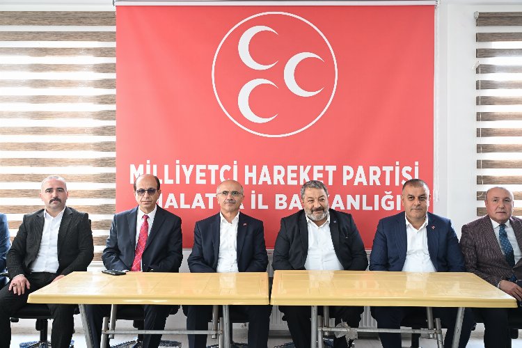 Başkan Er, Vatandaşlarla ve AK Parti ve MHP teşkilatlarıyla bayramlaştı -