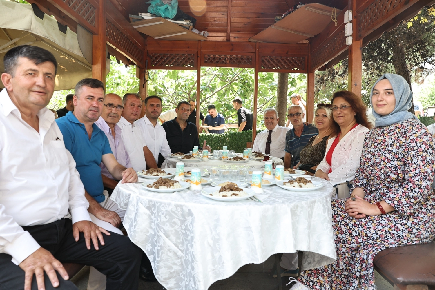 Başkan Şadi Özdemir’den taksici esnafına ziyaret -