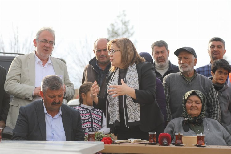 Başkan Şahin'den Nurdağı köylerine ziyaret -