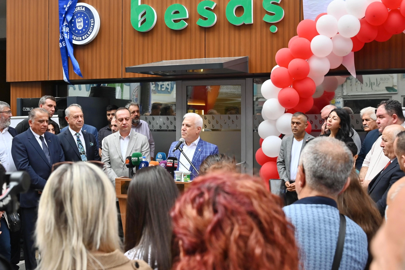 BESAŞ’ın ilk fabrika satış mağazası Gemlik’te açıldı -