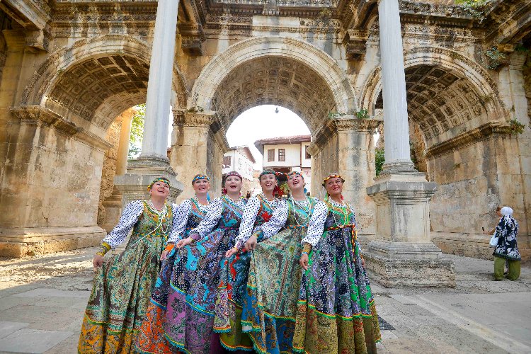 Bin 250 kente Kaleiçi mektuplu tanıtım -