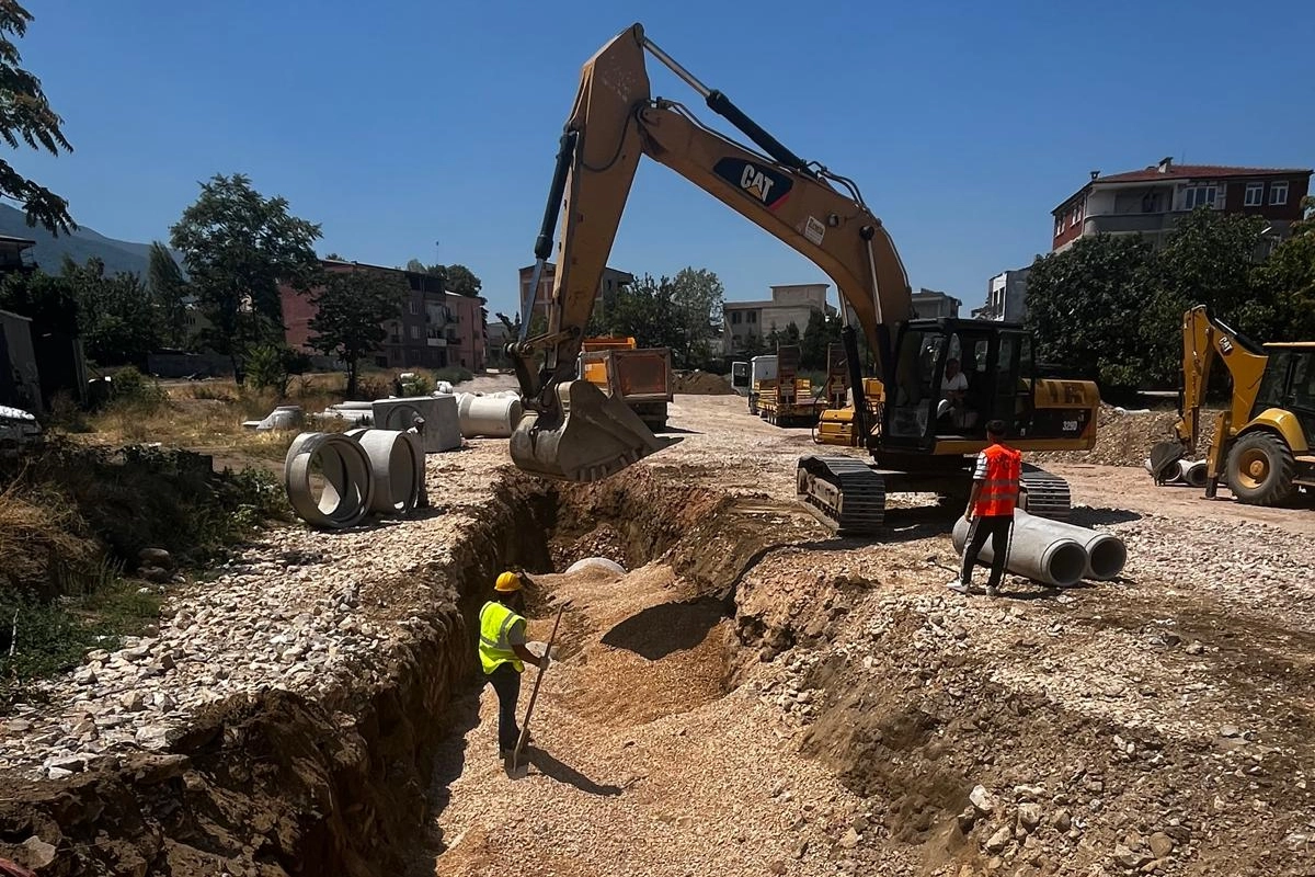 Bursa Büyükşehir'den Yıldırım'a sağlıklı alt yapı -