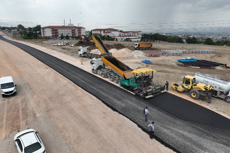 Bursa Büyükşehir konforlu ulaşım için gece-gündüz yollarda -