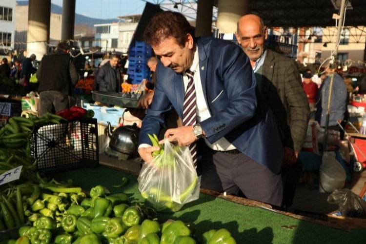 Bursa'da bağımsız belediye başkan adayı Şefikoğlu'na yoğun ilgi -