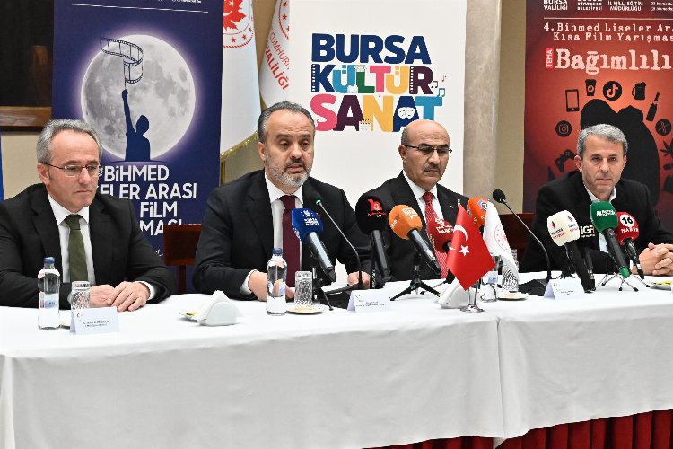 Bursa'da liseliler bağımlılığı 'beyaz perdeye' taşıyacak -