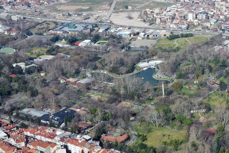 Bursa'da Reşat Oyal Kültür Parkı'nda gençleştirme hazırlığı -