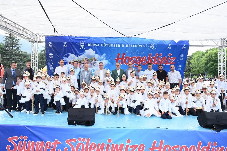 Bursa'da sünnet şöleni coşkusu -