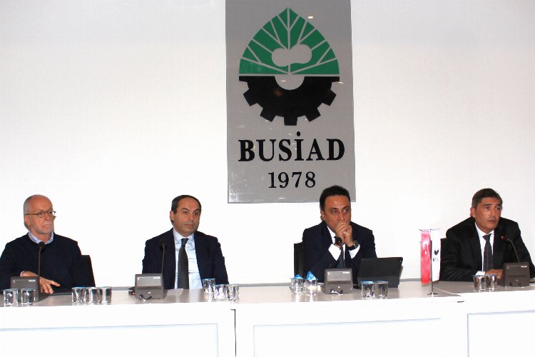 Bursa'da tekstilin geleceği BUSİAD Evi'nde konuşuldu -