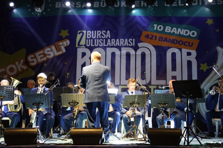 Bursa'da uluslararası bando festivali -