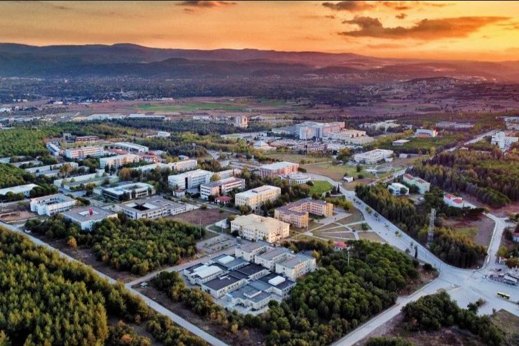 Bursa Uludağ Üniversitesi'nde hangi öğrenci toplulukları bulunuyor? -