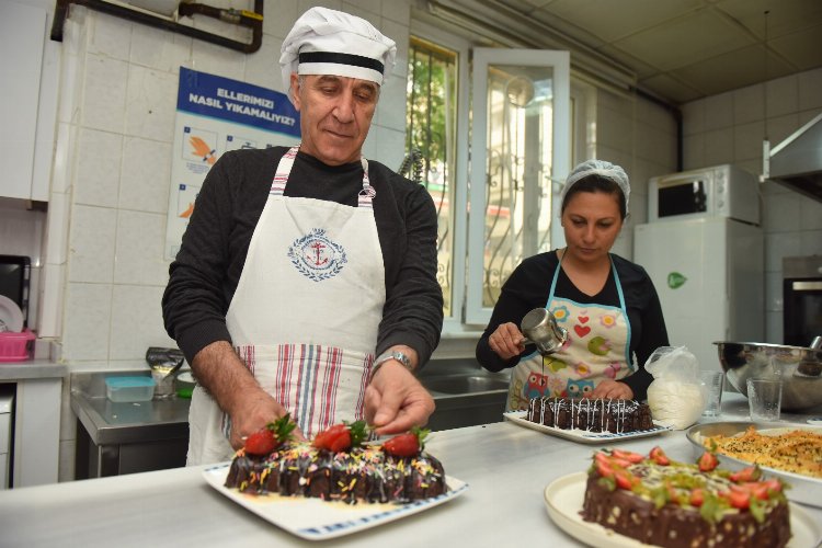 Bursa Yıldırım'da istihdam destekli pastacılık kursu -