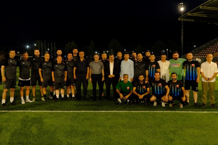 Bursa Yıldırım'da öğretmenlerden sportif kıyasa yarış -