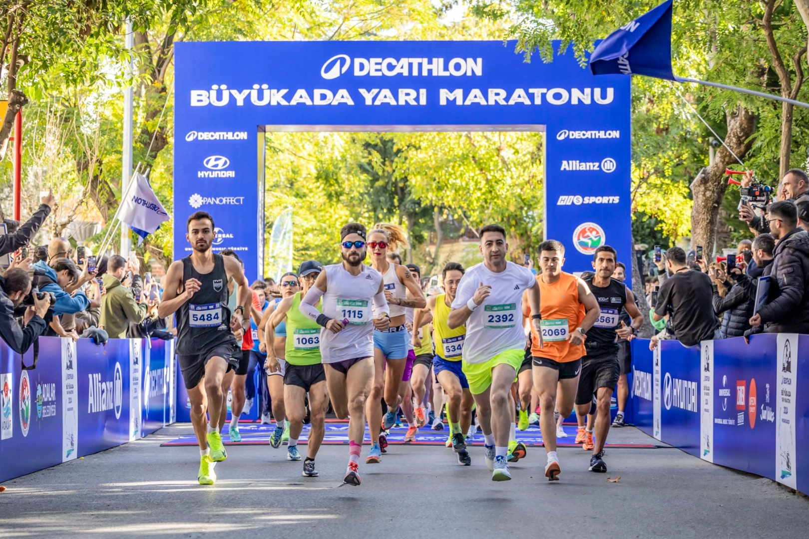 Büyükada Yarı Maratonu'na rekor katılım gerçekleşti -