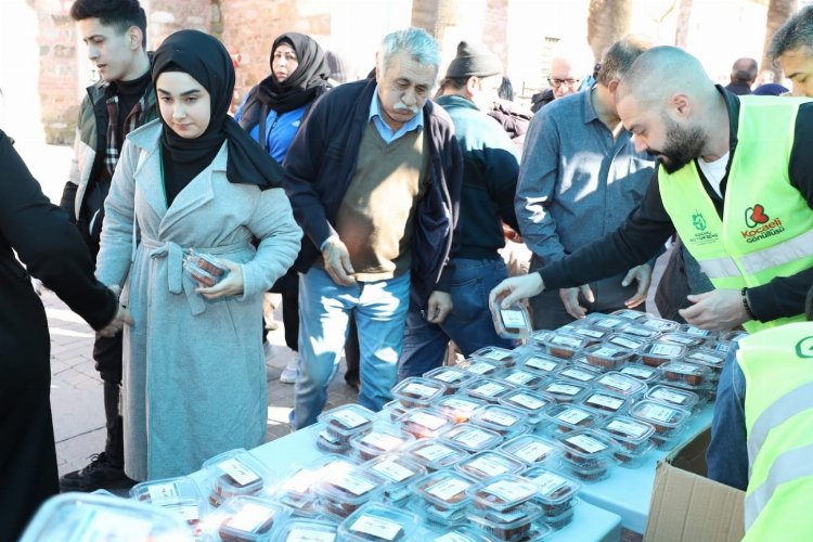 Büyükşehir’den Miraç Kandilinde tatlı ikramı -