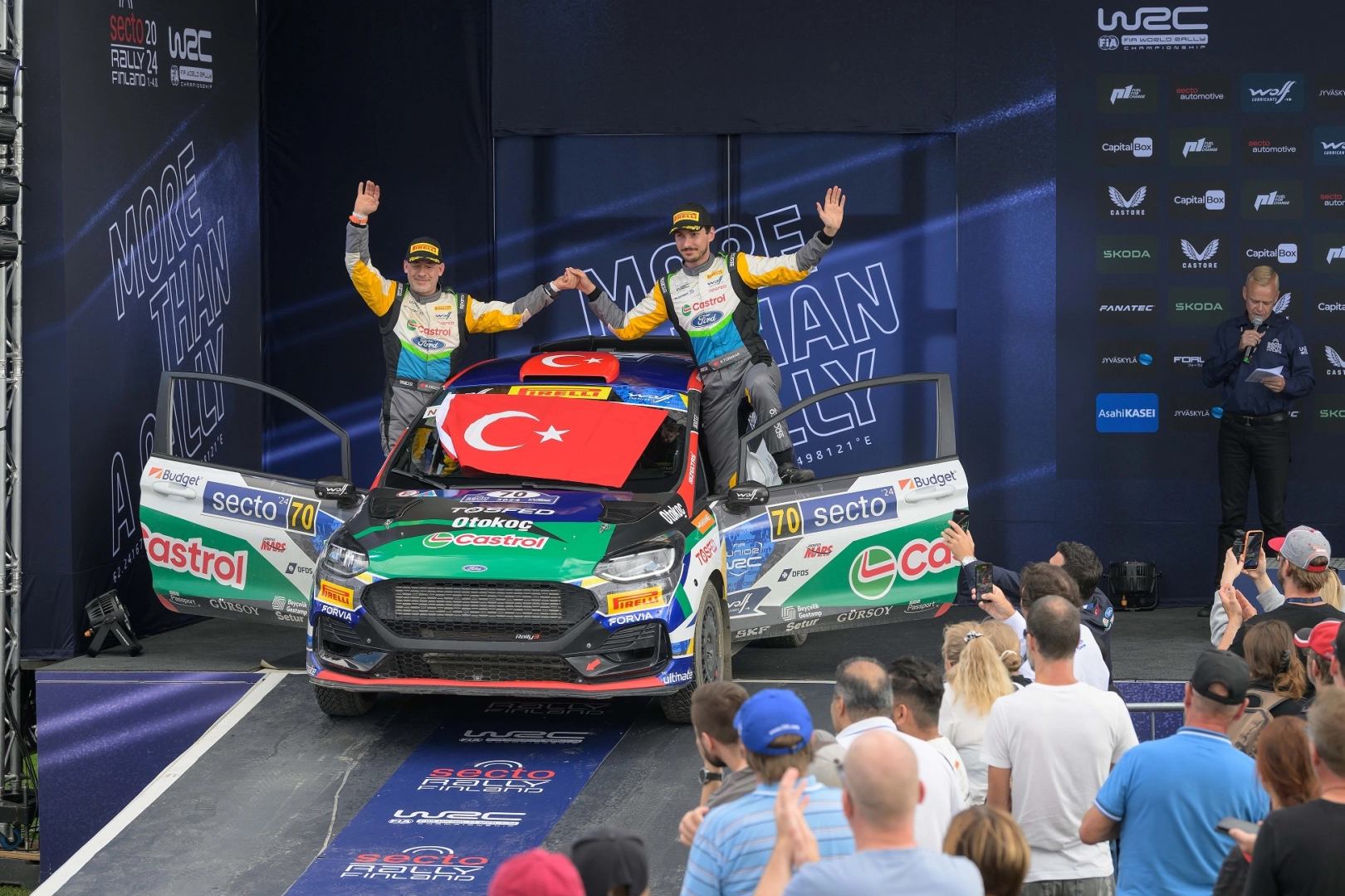 Castrol Ford Team Türkiye, Türk bayrağını Finlandiya'da dalgalandırdı -