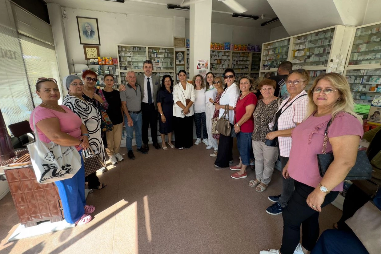 CHP Keşan İlçe Başkanlığı eczacılar gününde eczacıların sorunlarını dinledi -