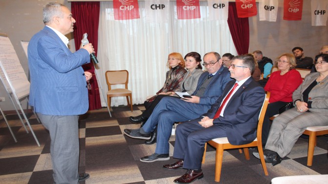 CHPDEN ‘GEBZE’NİN BUGÜNÜ VE GELECEĞİ’ ARAMA KONFERANSI