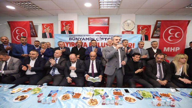 ÇİFTÇİ, “ÇAYIROVA İÇİN CANLA BAŞLA ÇALIŞACAĞIZ”